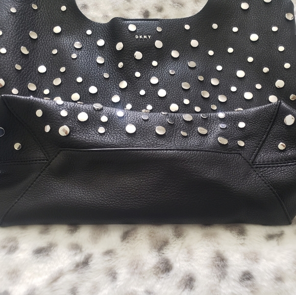 *NEW* DKNY Wes Hobo Bag - Picture 8 of 10